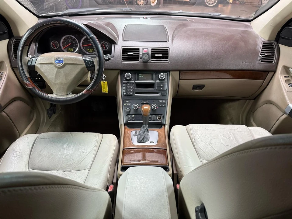 2008 Volvo XC90 1st Gen - Image 10 of 21
