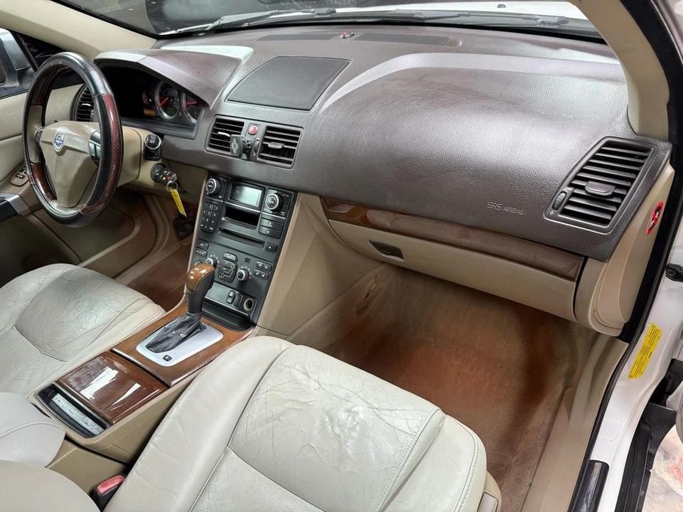 2008 Volvo XC90 1st Gen - Image 11 of 21