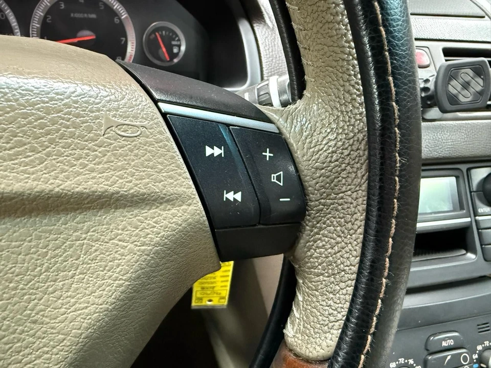 2008 Volvo XC90 1st Gen - Image 14 of 21