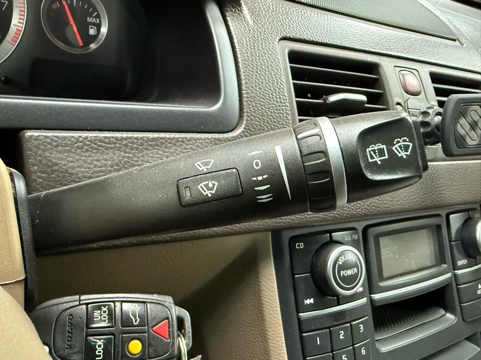 2008 Volvo XC90 1st Gen - Image 17 of 21