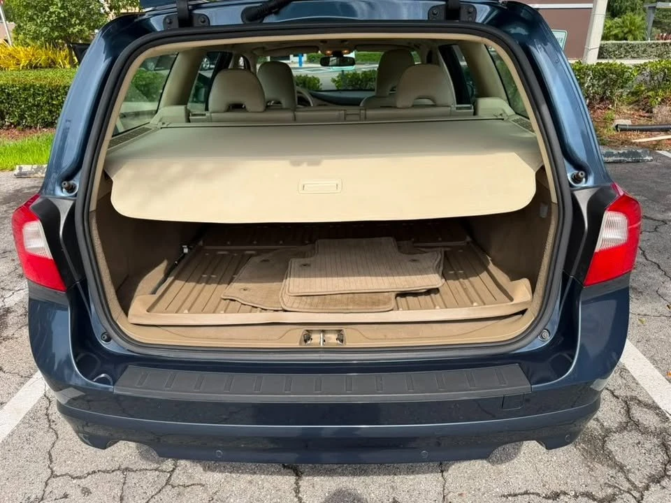 2008 Volvo V70 3rd Gen - Image 11 of 15