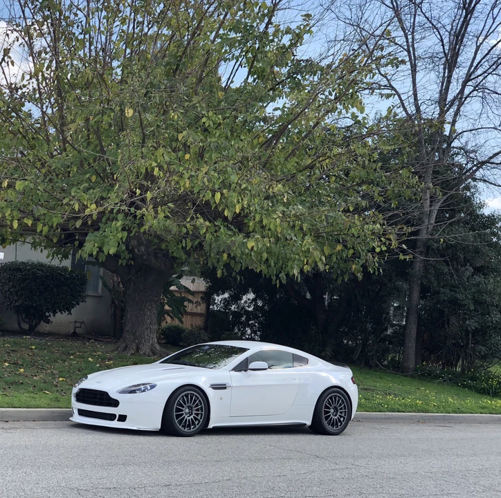 2008 Aston Martin Vantage - Image 3 of 13