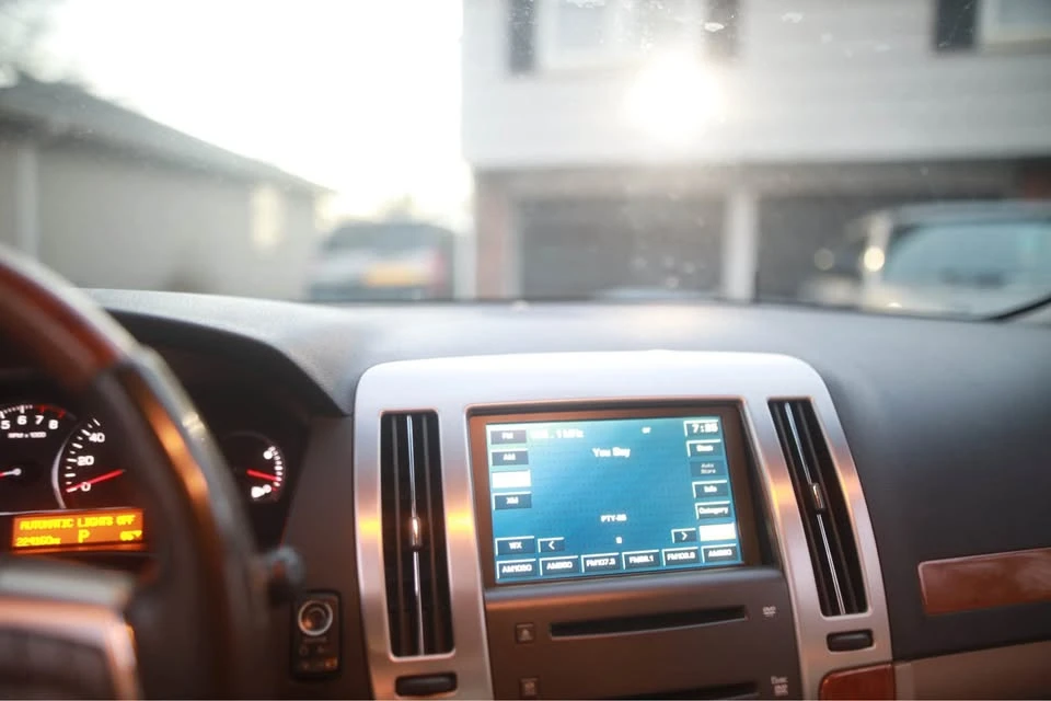 2008 Cadillac STS - Image 6 of 8