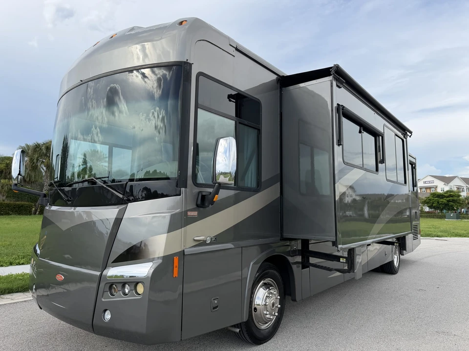 2008 Winnebago - Image 6 of 31