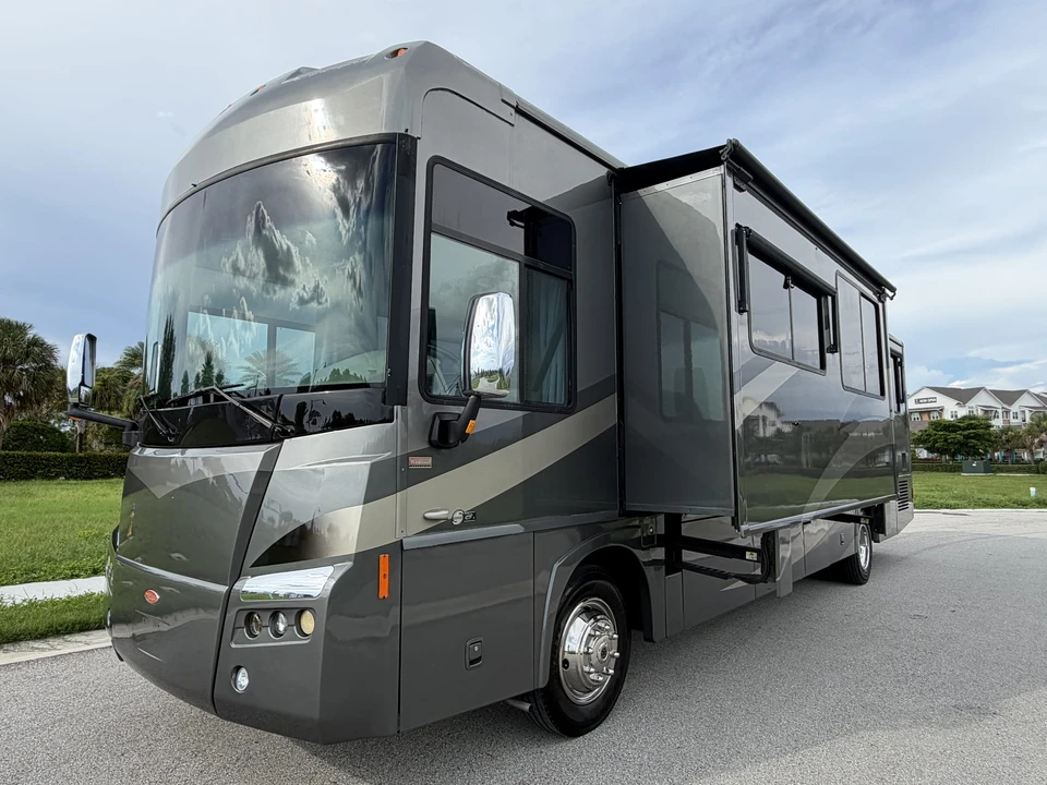 2008 Winnebago - Image 7 of 31