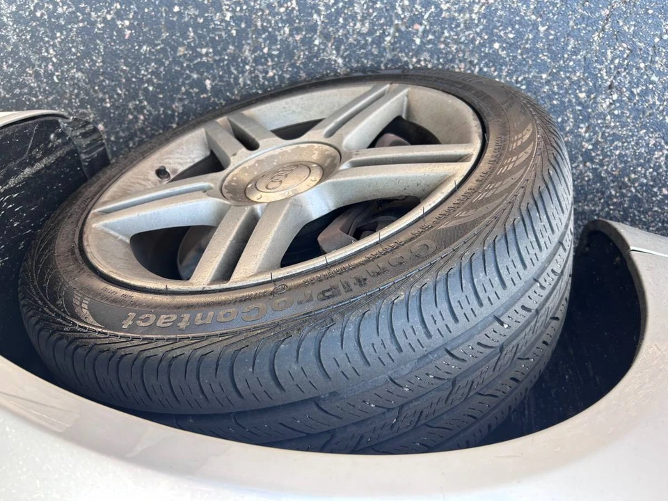 2011 Lexus RX 3rd Gen - Image 8 of 12