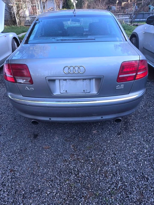 2008 Audi D3 A8 - Image 2 of 10