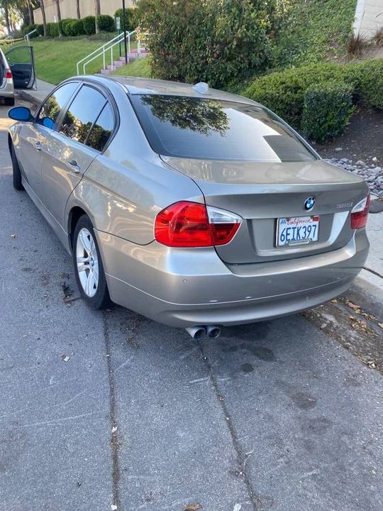 2008 BMW E90 3 Series Sedan - Image 2 of 4