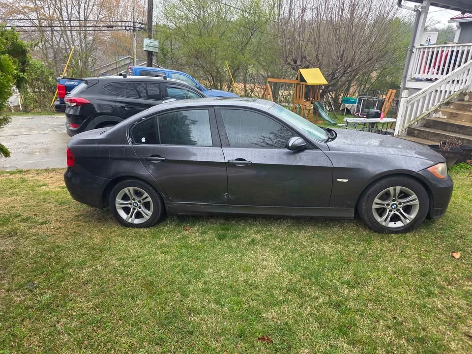 2008 BMW E90 3 Series Sedan - Image 3 of 5