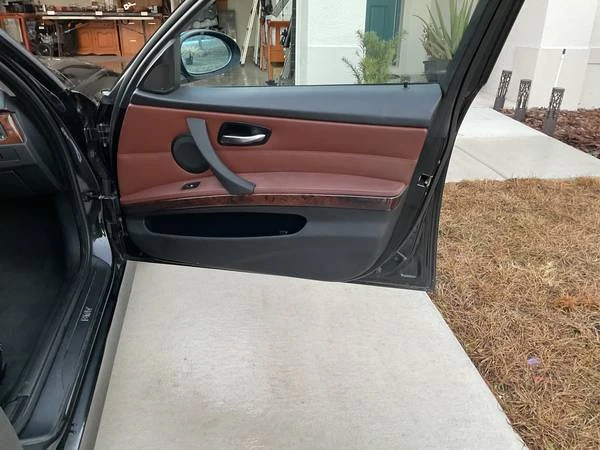 2008 BMW E90 3 Series Sedan - Image 16 of 17