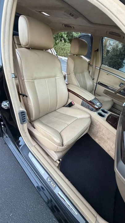 2008 BMW E65/E66 750i & 760i Sedan - Image 13 of 21