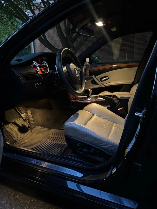 2008 BMW E60 M5 - Image 3 of 10