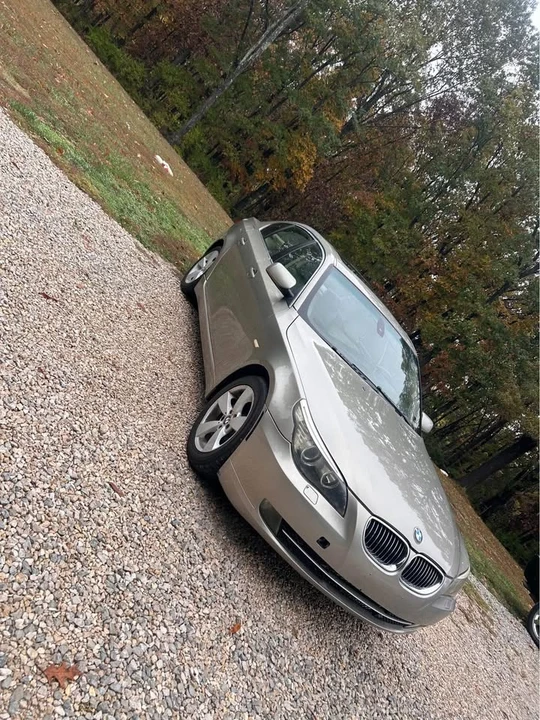 2008 BMW E60 5 Series Sedan - Image 5 of 8