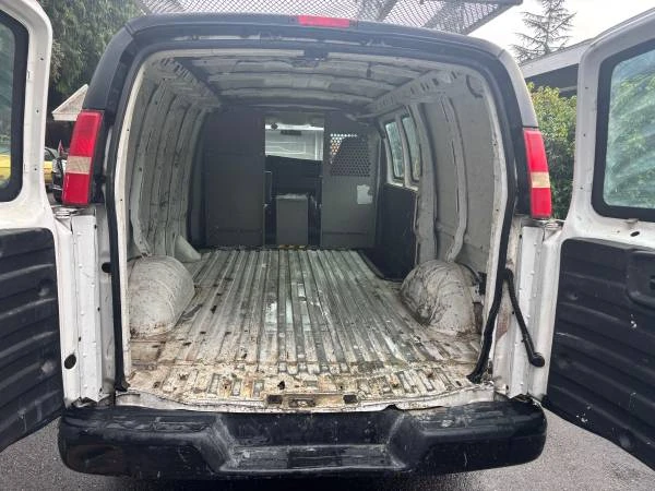 2008 Chevrolet Express - Image 8 of 8