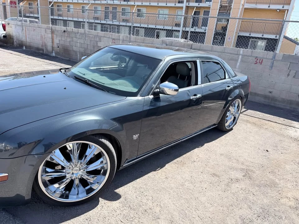 2008 Chrysler 300 (2005-2023) - Image 3 of 8
