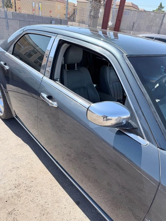 2008 Chrysler 300 (2005-2023) - Image 8 of 8