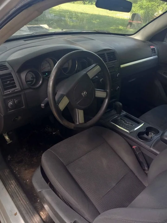 2008 Dodge Charger 6th Gen - Image 2 of 5