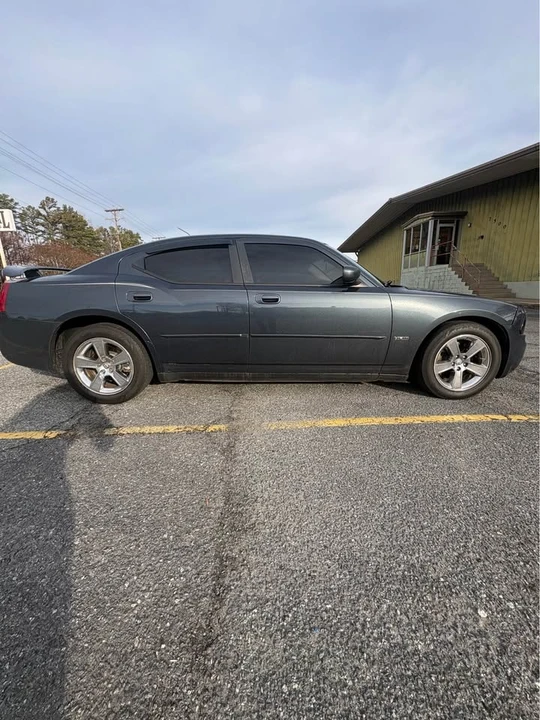 2008 Dodge Charger 6th Gen - Image 2 of 10