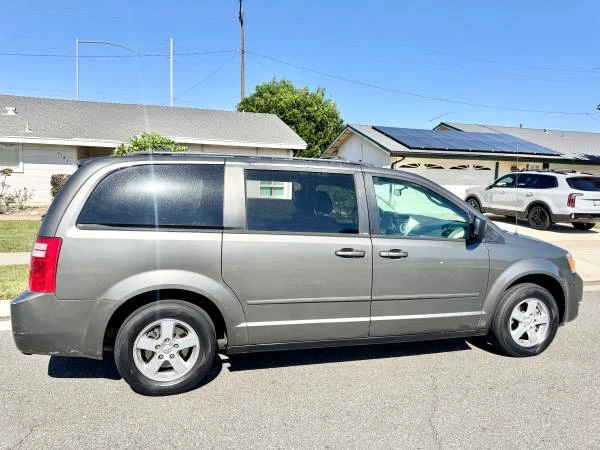 2008 Dodge Caravan - Image 5 of 17