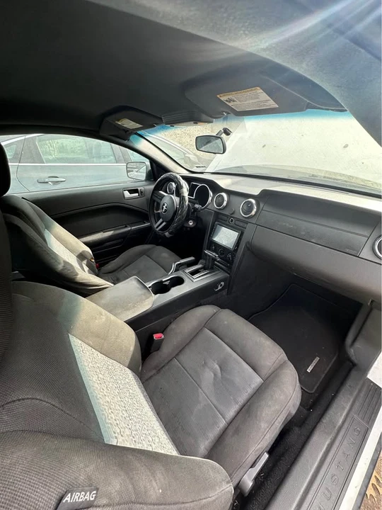 2008 Ford S197 Mustang - Image 3 of 4