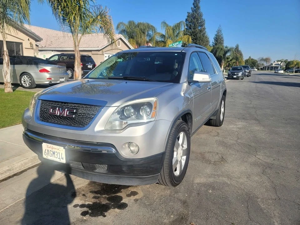 2008 GMC Acadia - Image 2 of 10
