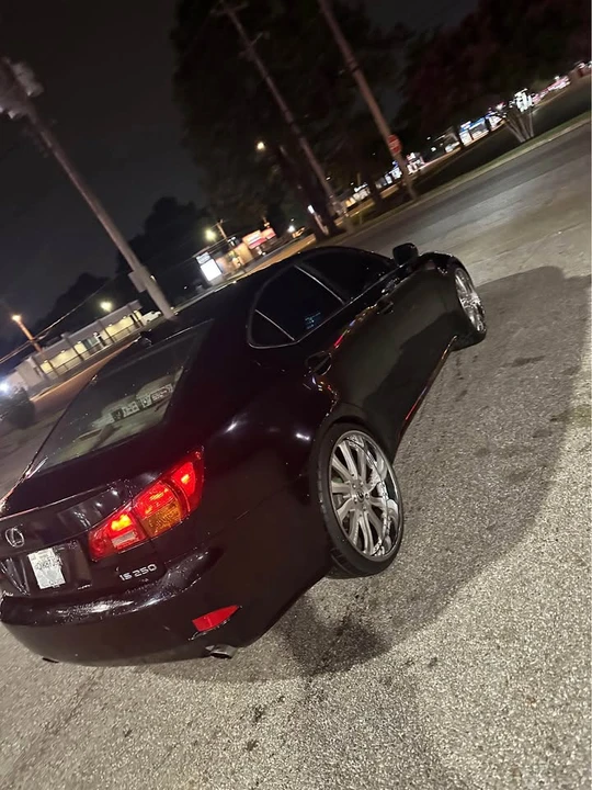 2008 Lexus IS 2nd Gen - Image 3 of 8