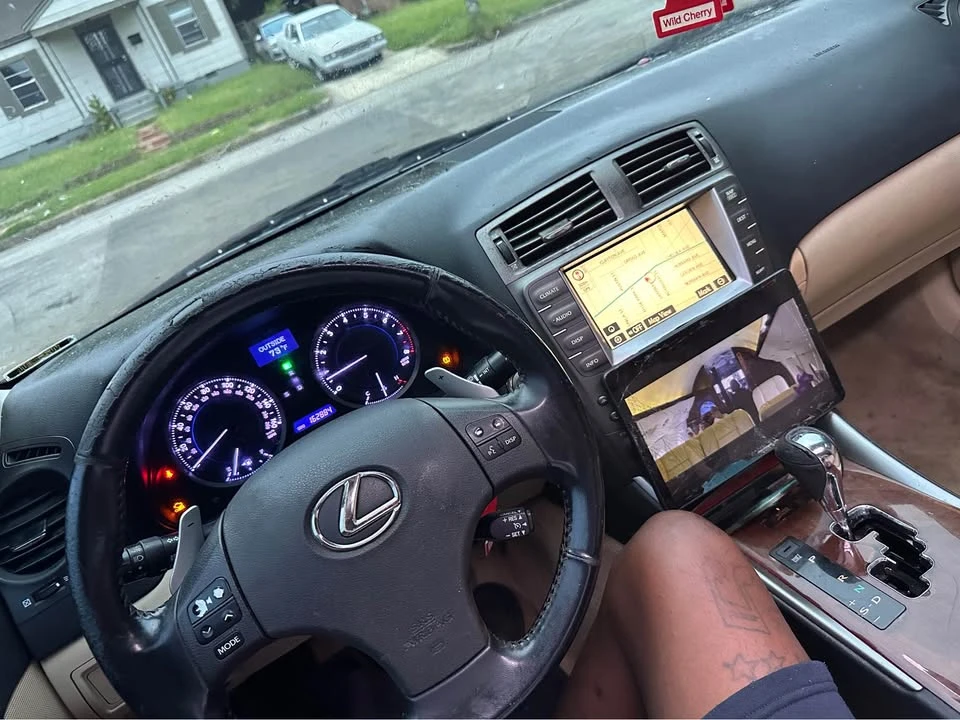 2008 Lexus IS 2nd Gen - Image 7 of 8