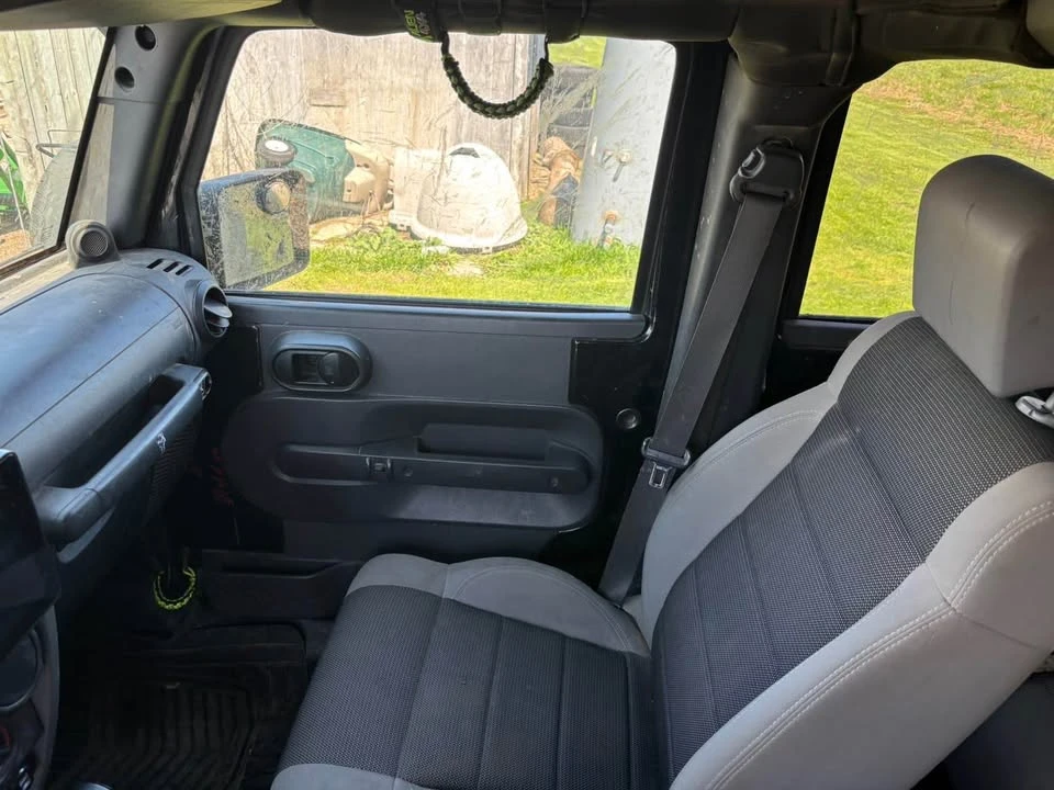 2008 Jeep - Image 4 of 8