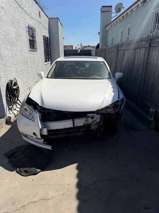 2008 Lexus ES 5th Gen - Image 5 of 10