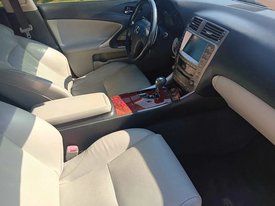 2008 Lexus IS 2nd Gen - Image 5 of 10