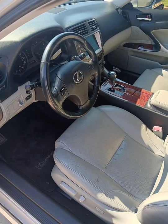 2008 Lexus IS 2nd Gen - Image 2 of 10