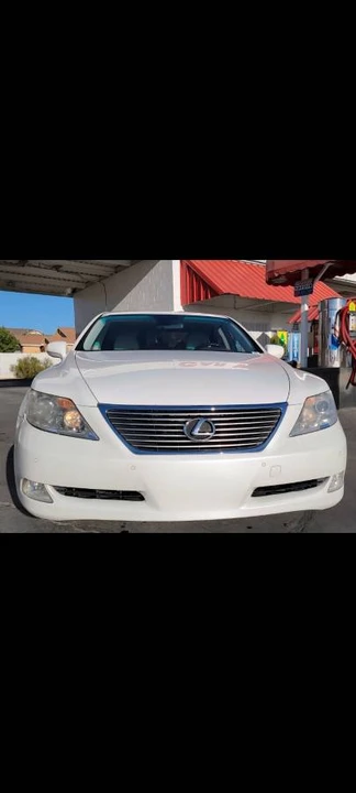 2008 Lexus LS 4th Gen - Image 2 of 10