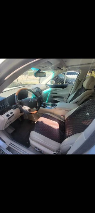 2008 Lexus LS 4th Gen - Image 5 of 10