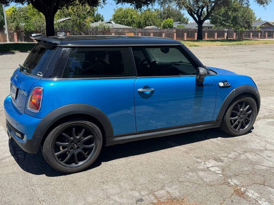 2008 Mini Mini 2nd Gen - Image 12 of 13