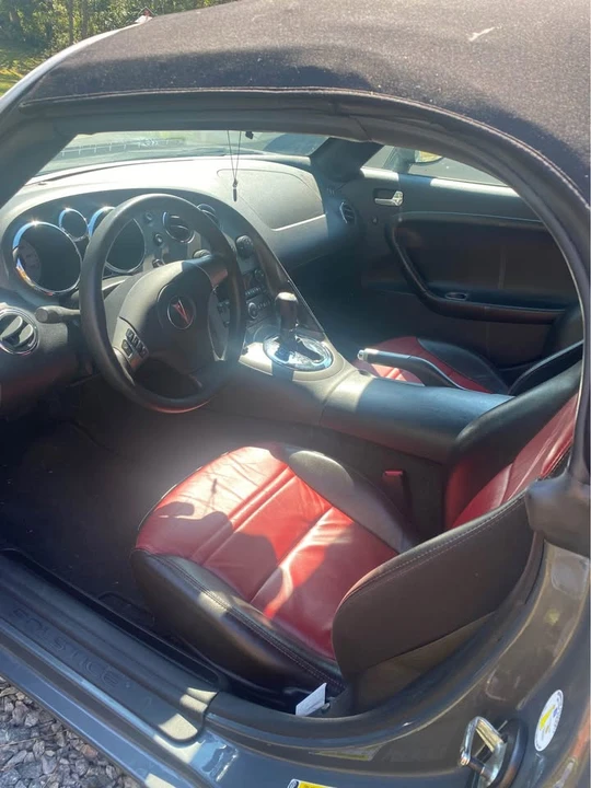 2008 Pontiac Solstice - Image 9 of 10
