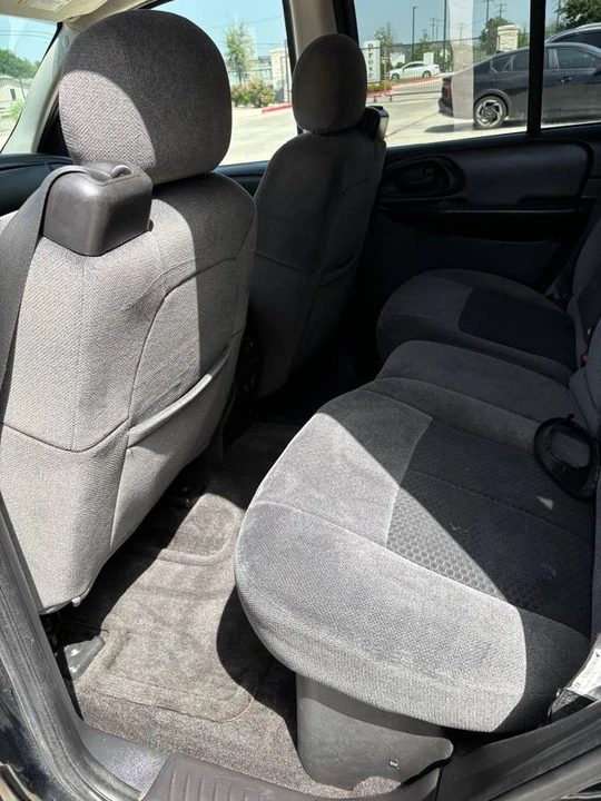 2008 Chevrolet Trailblazer - Image 12 of 13