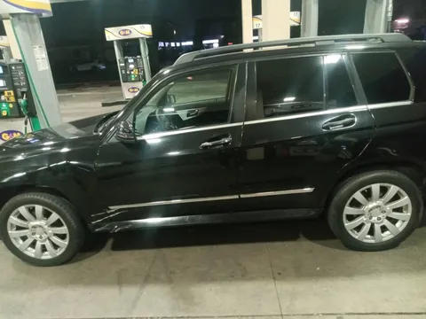 2010 Mercedes-Benz GLK350