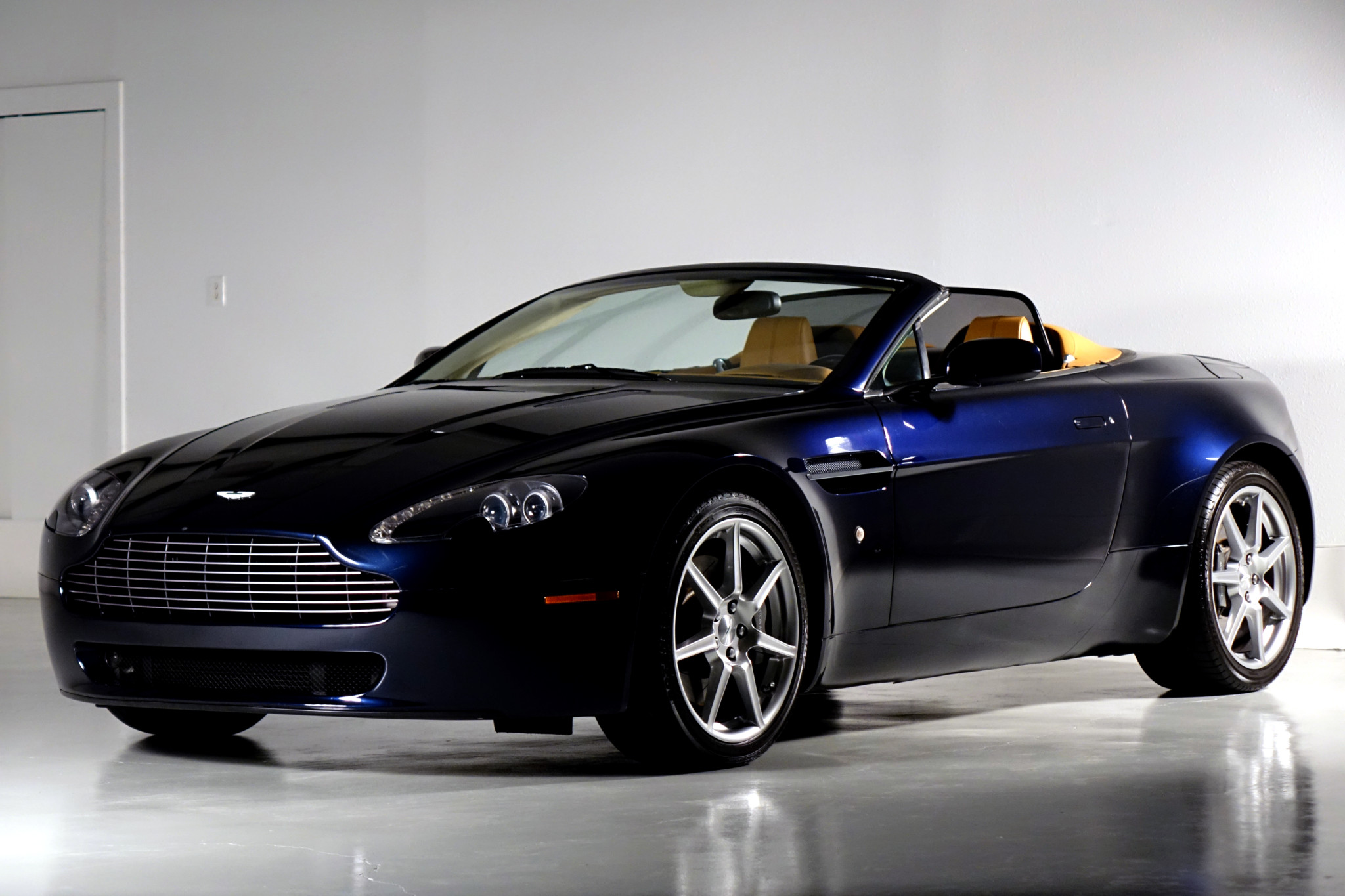 2008 Aston Martin V8 Vantage Convertible