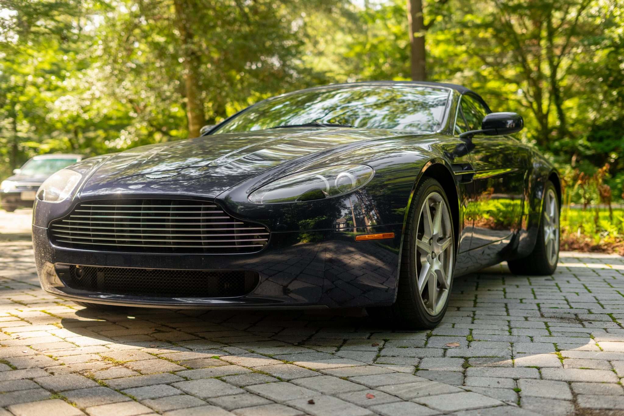 17k-Mile 2008 Aston Martin V8 Vantage Roadster