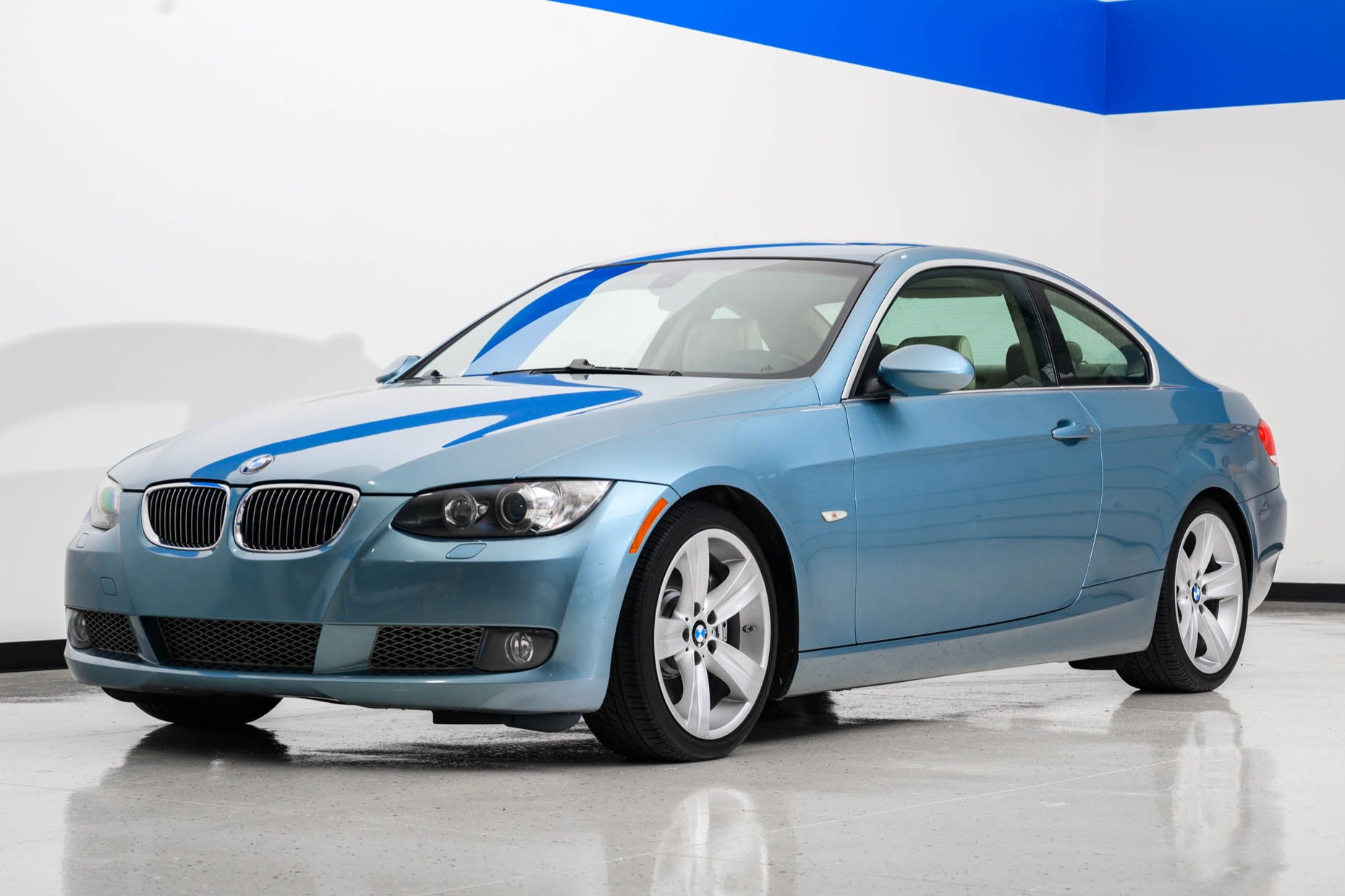 2008 BMW 335i Coupe 6-Speed