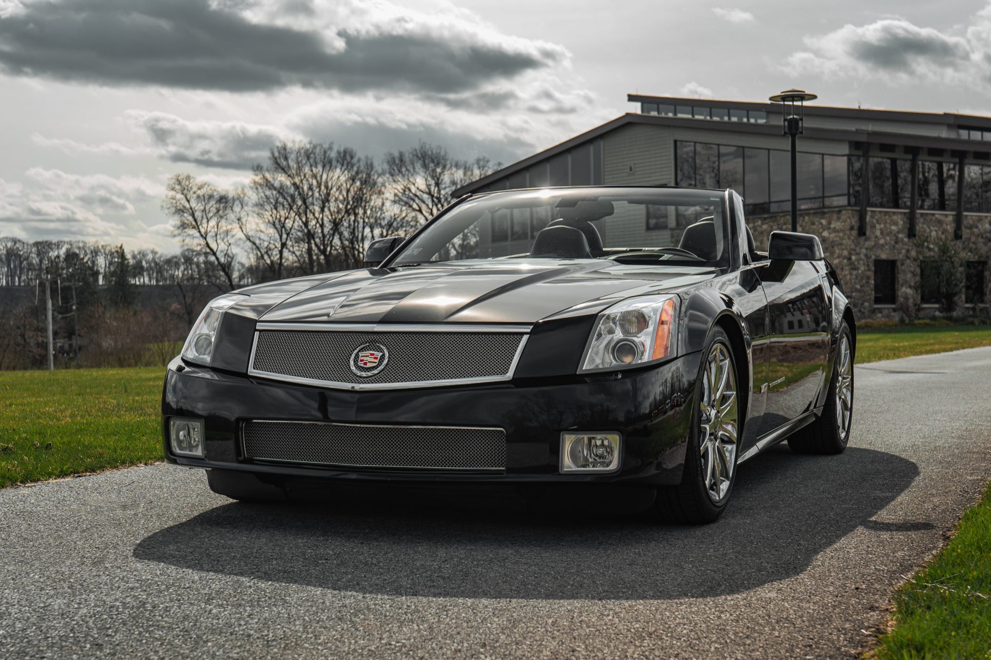 25k-Mile 2008 Cadillac XLR-V