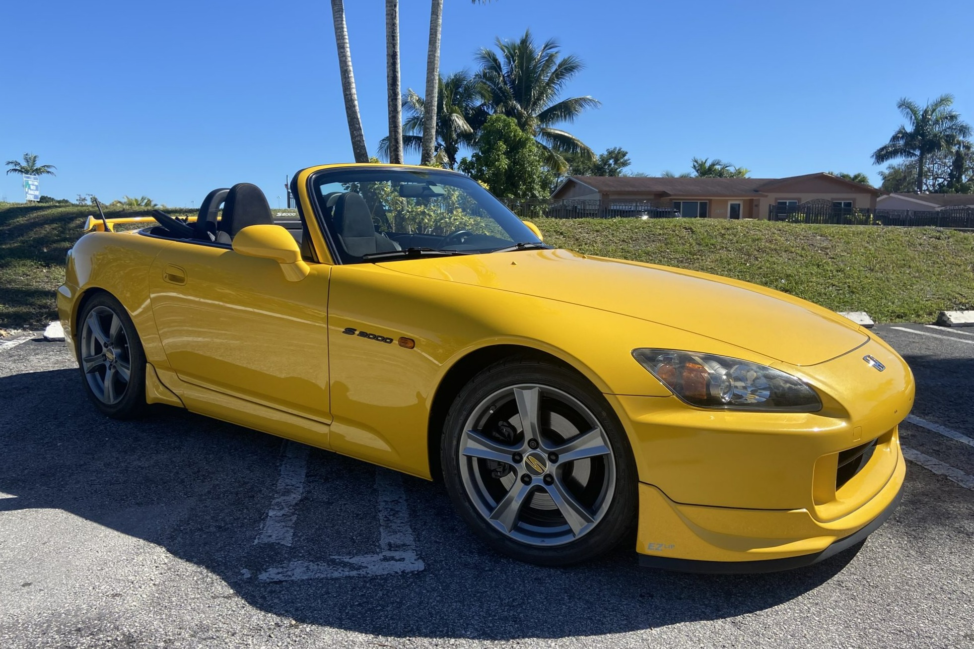 20k-Mile 2008 Honda S2000