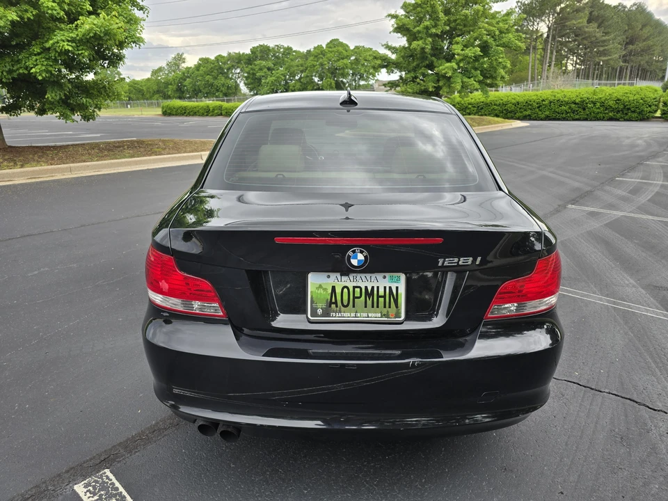 2009 BMW E82 135i & 135is - Image 10 of 30