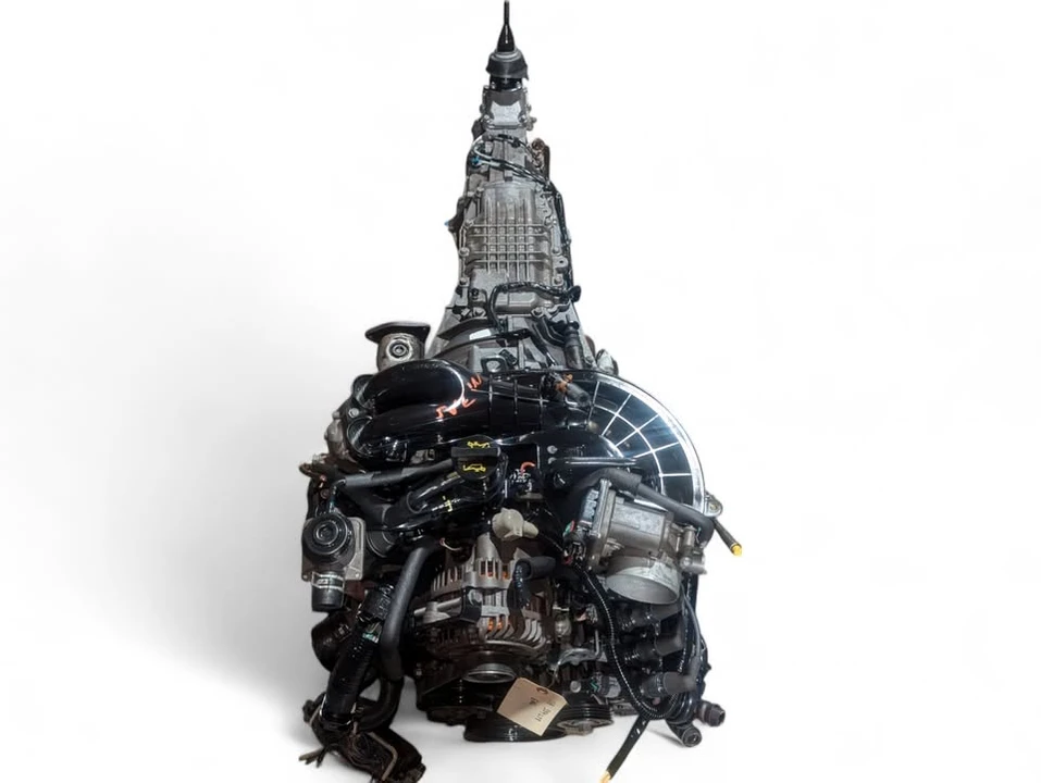 2009 Parts & Memorabilia Engines - Image 2 of 10
