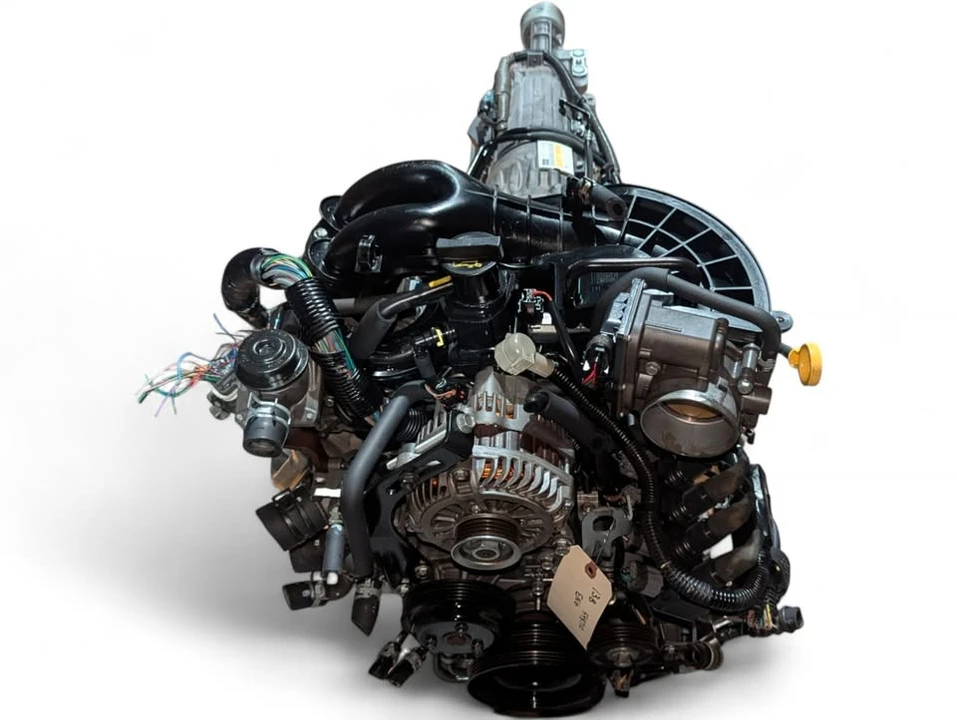 2009 Parts & Memorabilia Engines - Image 3 of 10