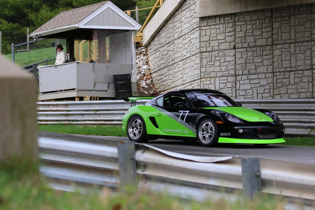 2009 Porsche 987 Cayman S - Image 2 of 17