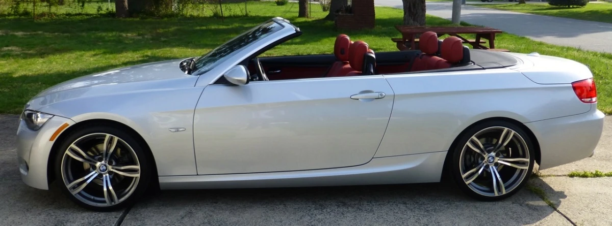 2009 BMW E93 3 Series Convertible - Image 2 of 2