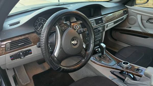 2009 BMW E93 3 Series Convertible - Image 6 of 8