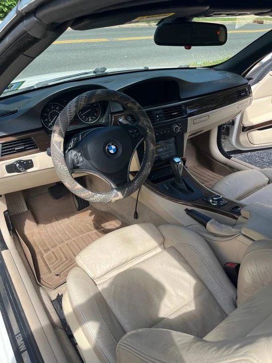 2009 BMW E93 3 Series Convertible - Image 4 of 11