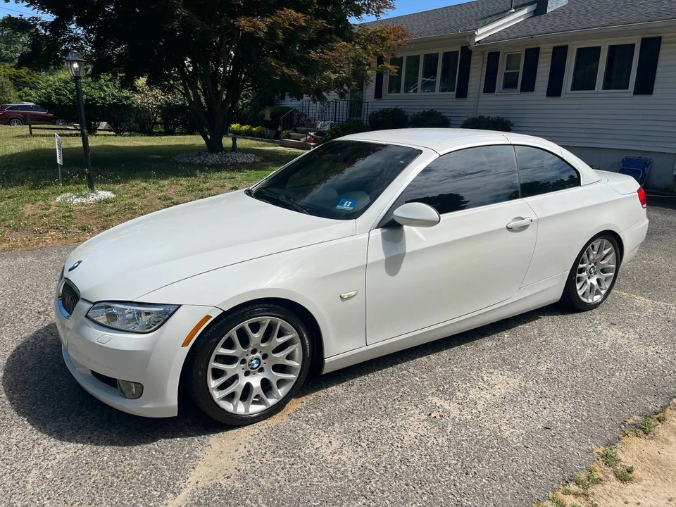 2009 BMW E93 3 Series Convertible - Image 5 of 11